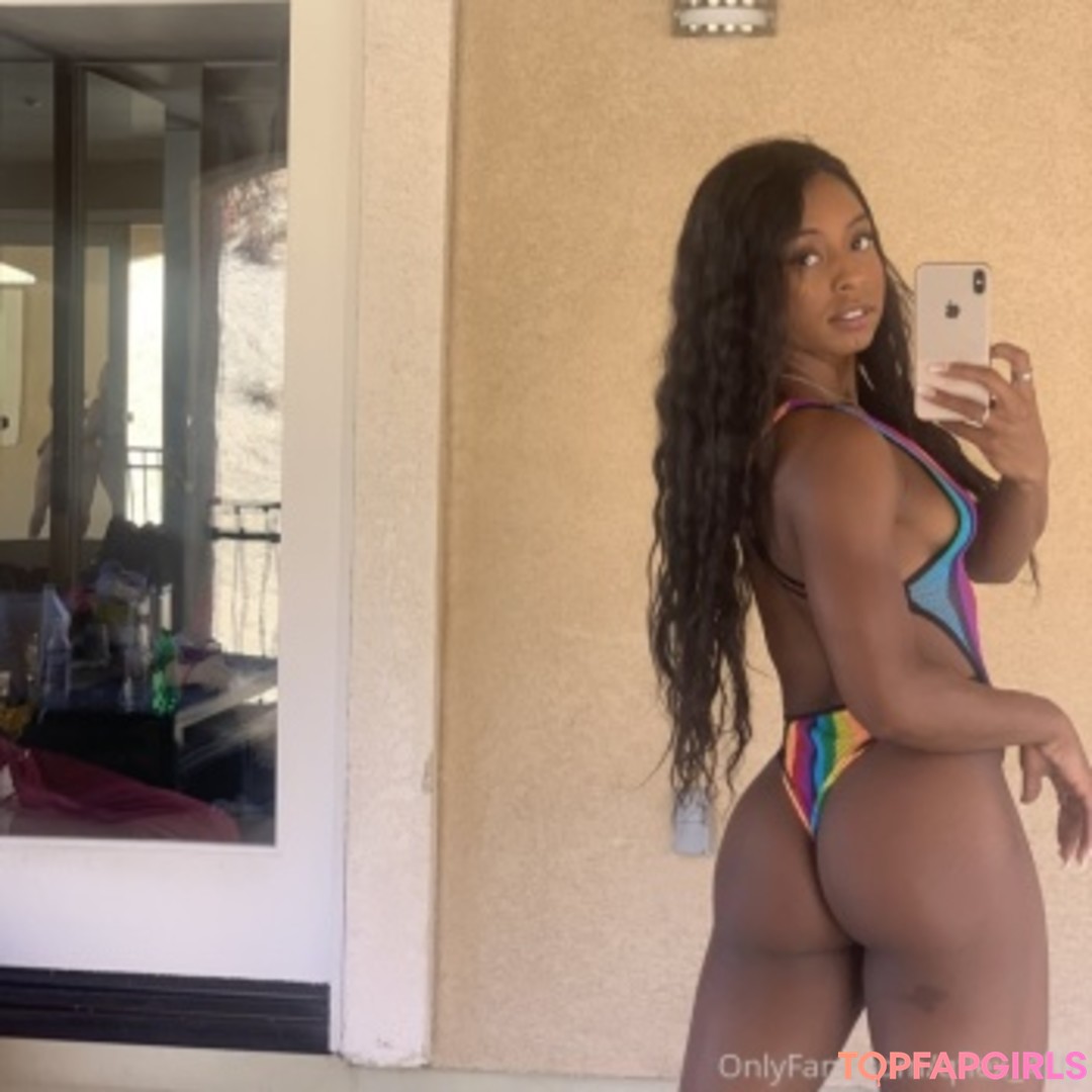 Photo nue de fuite OnlyFans de Qimmah Russo #175