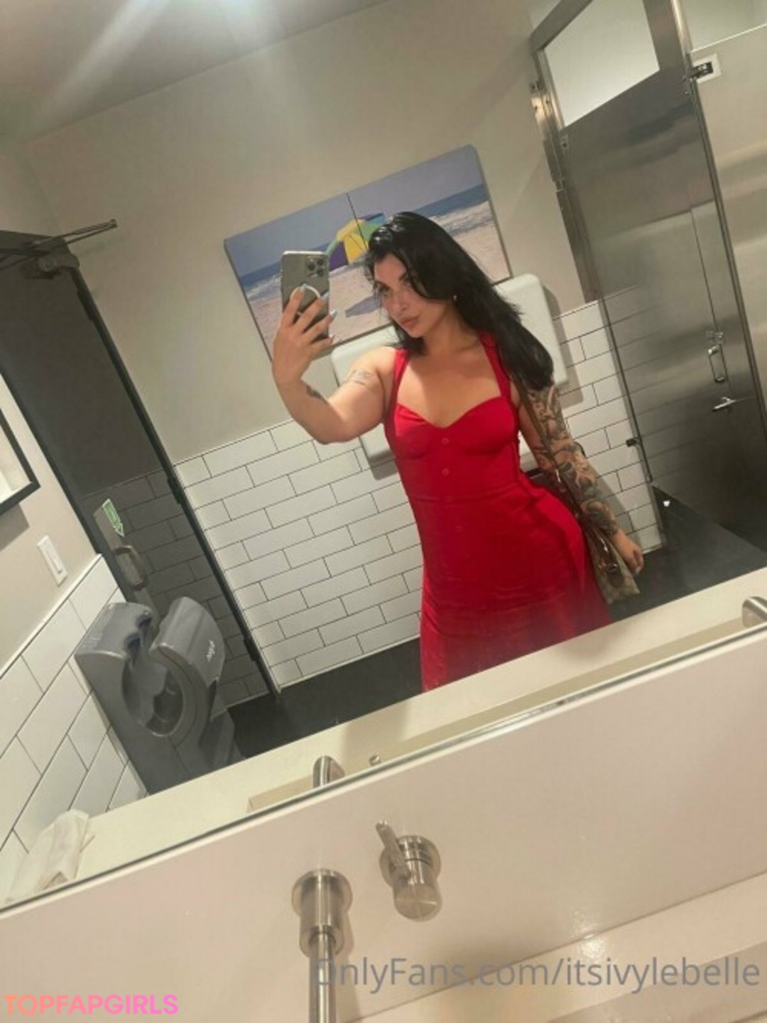 Photo nue de fuite OnlyFans de Kharina K #66