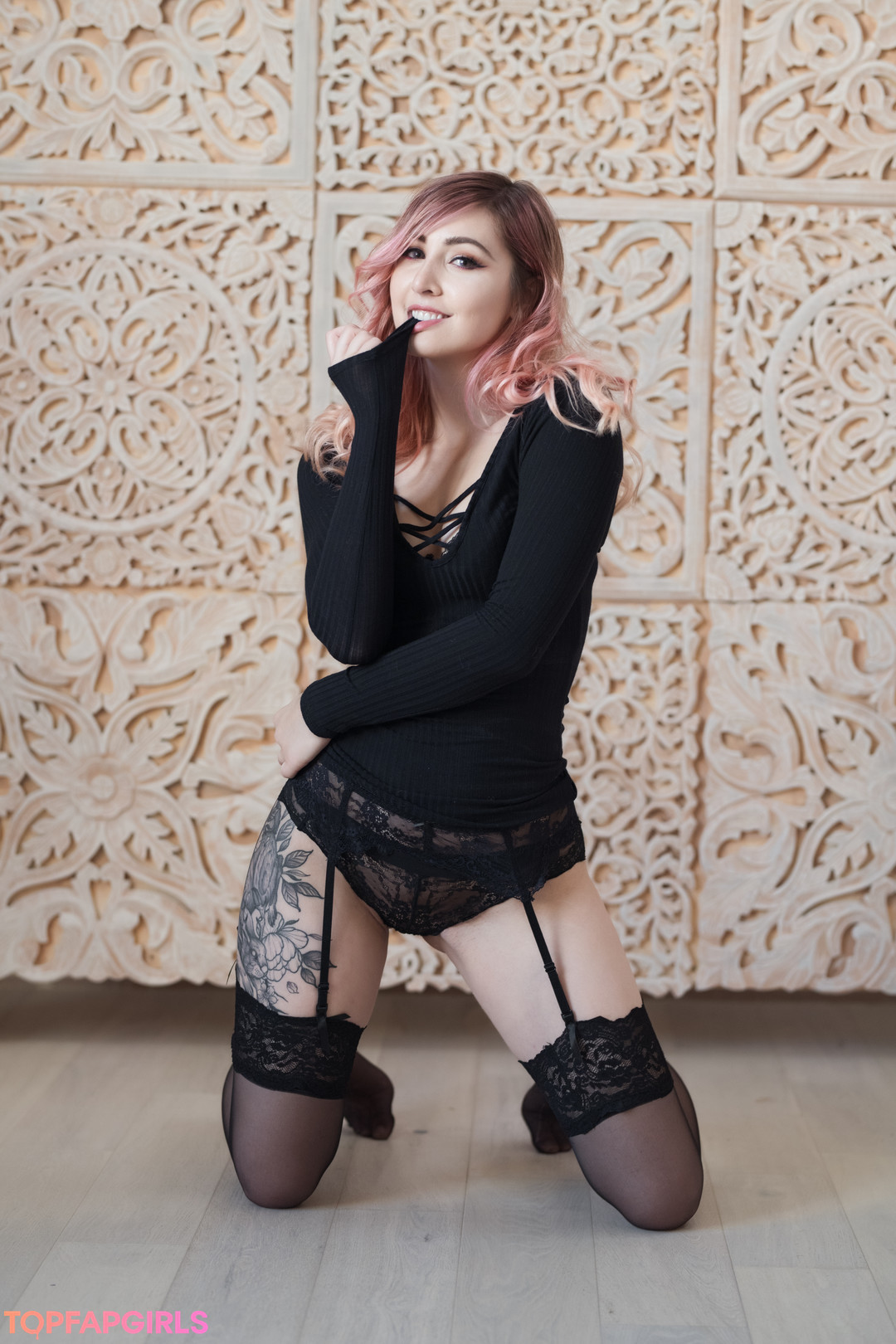 Photo nue de fuite OnlyFans de Luxlo #1092