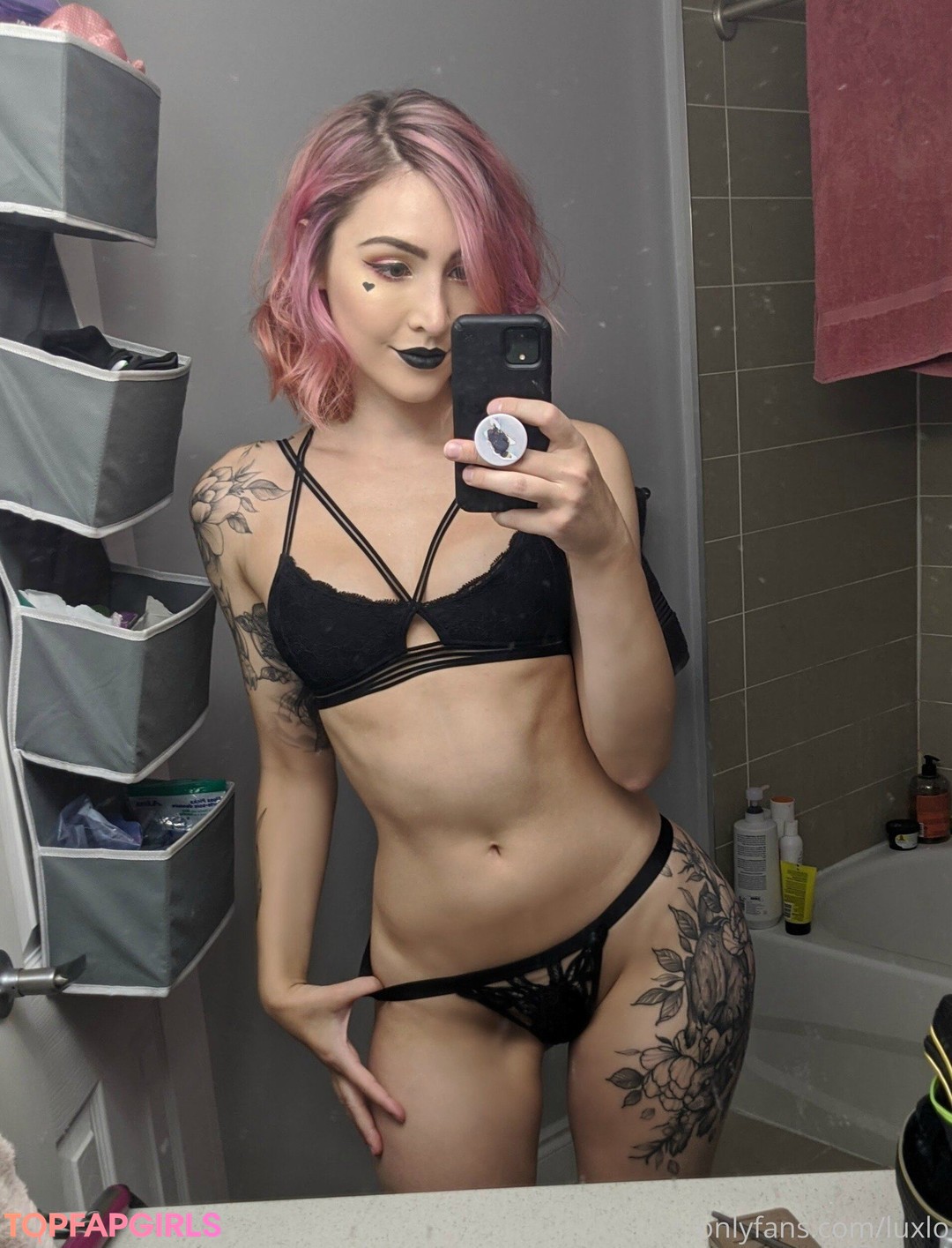Photo nue de fuite OnlyFans de Luxlo #182