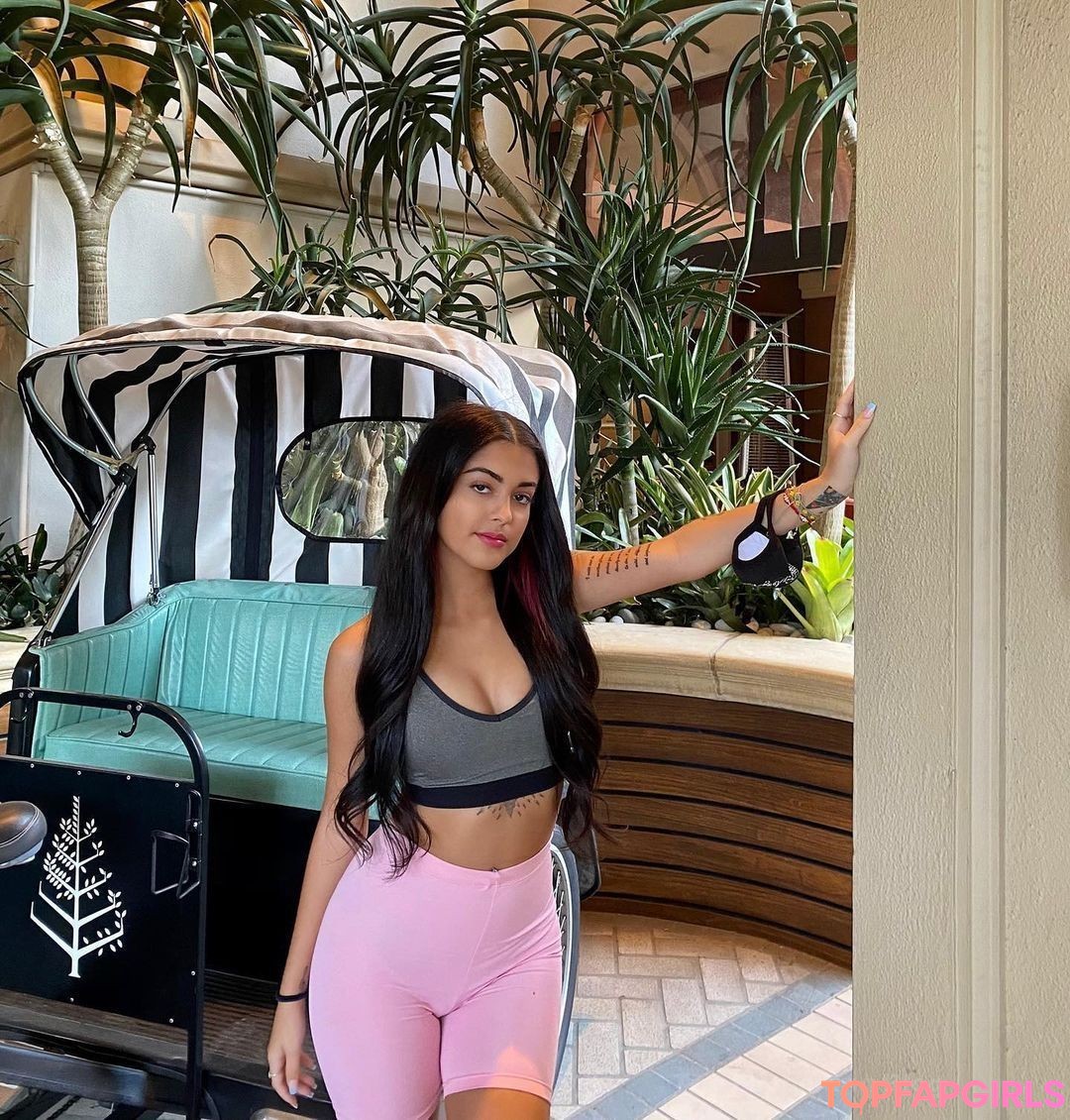 Photo nue de fuite OnlyFans de Malu Trevejo #12