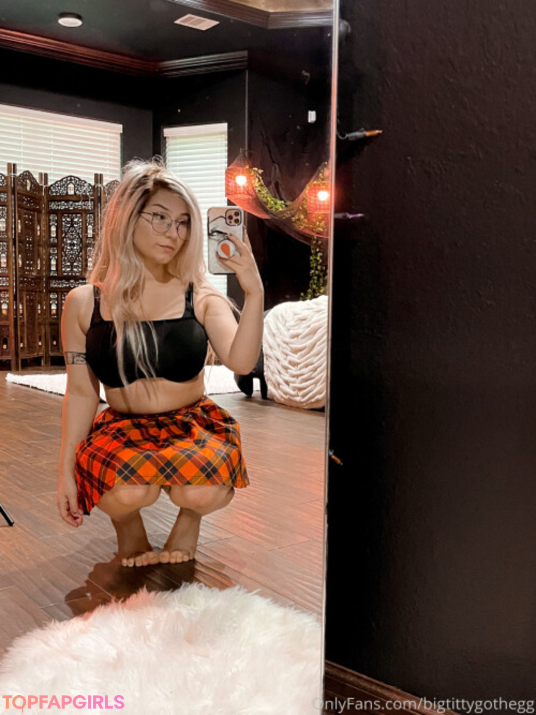 Photo nue de fuite OnlyFans de Big Titty Goth Egg #552