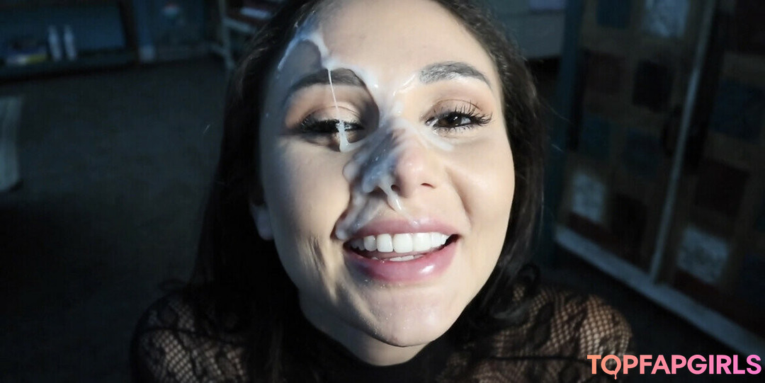 Photo nue de fuite OnlyFans de Ariana Marie #1111