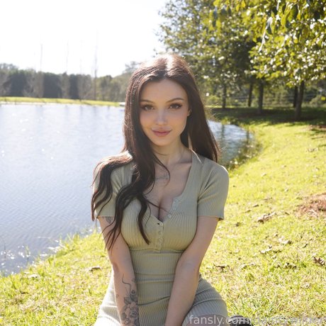 Dainty Wilder
