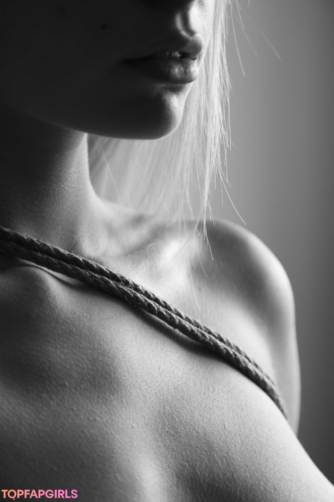 Photo nue de fuite OnlyFans de Mila Amour #671