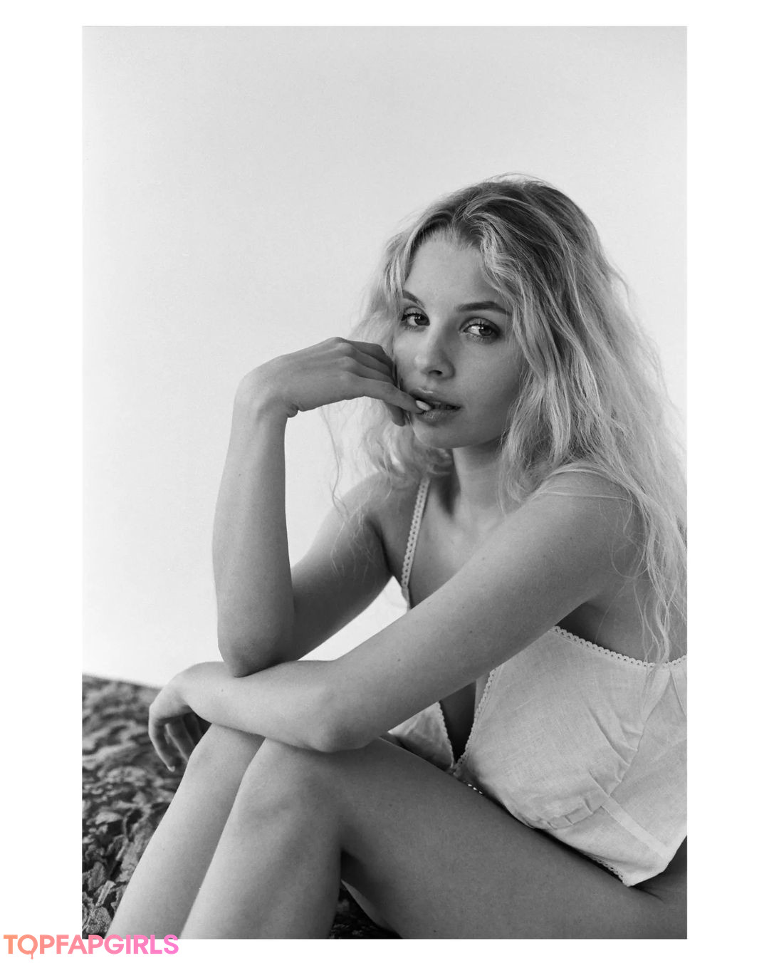 Photo nue de fuite OnlyFans de Mila Amour #986