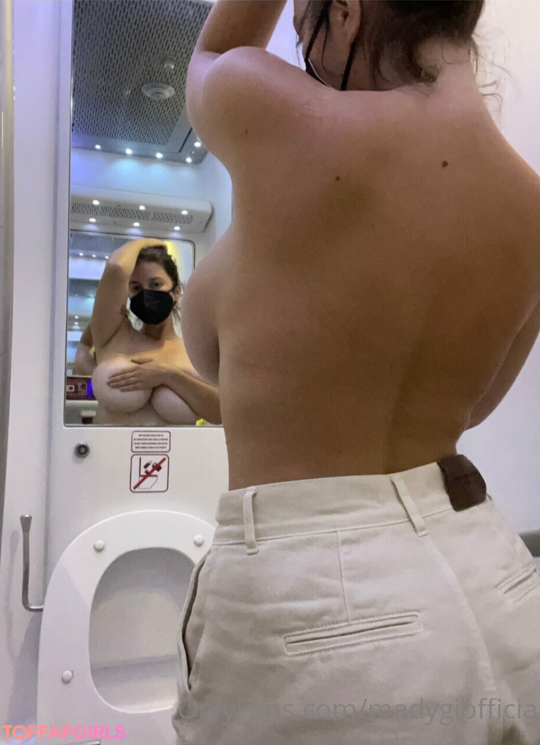 Photo nue de fuite OnlyFans de Madalina Loana Filip #775