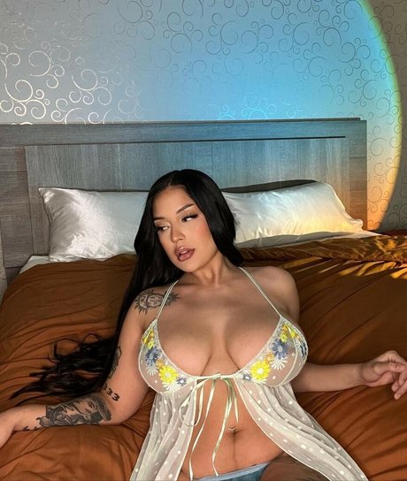 Photo nue de fuite OnlyFans de Adianababyxo