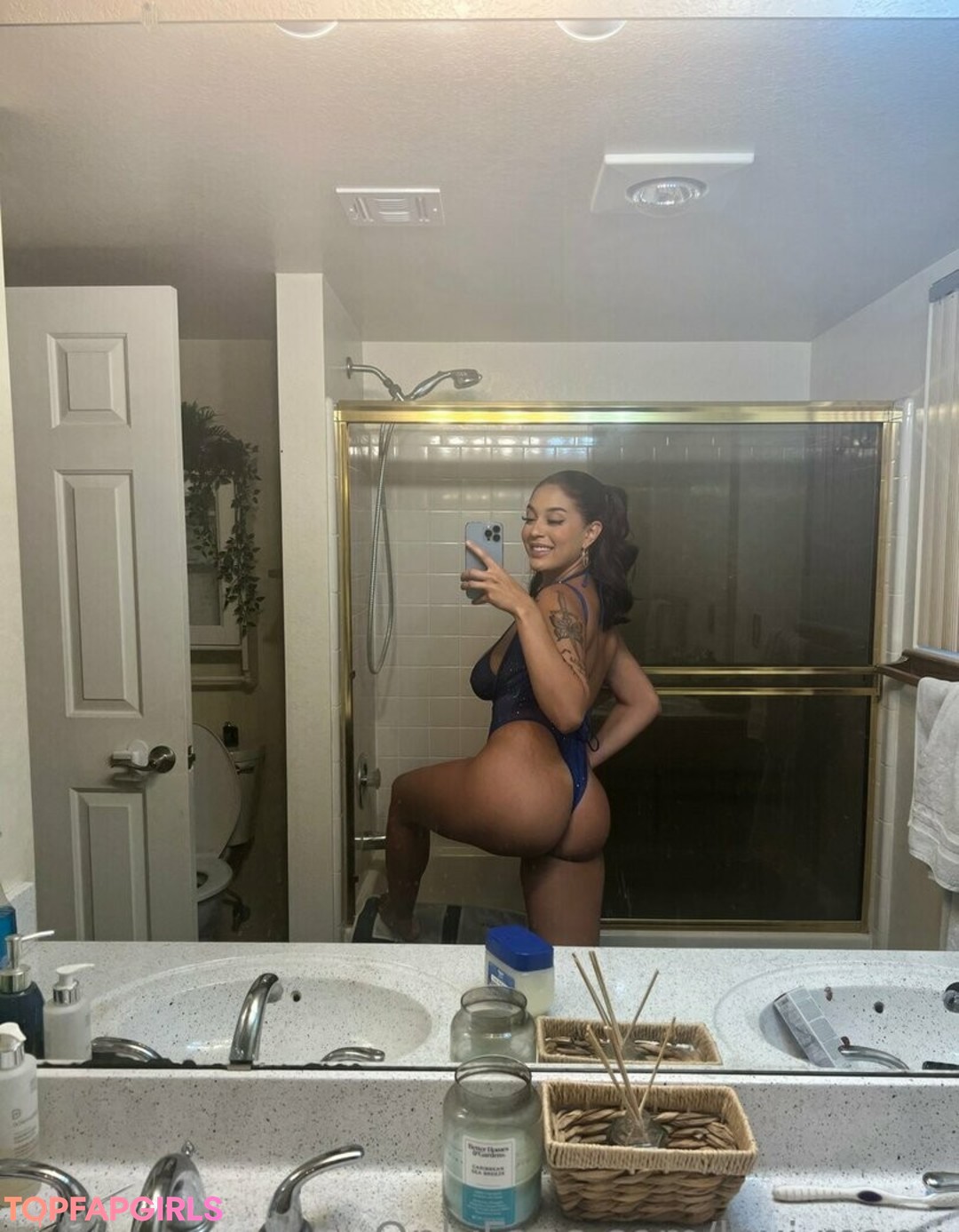 Photo nue de fuite OnlyFans de Adianababyxo #151