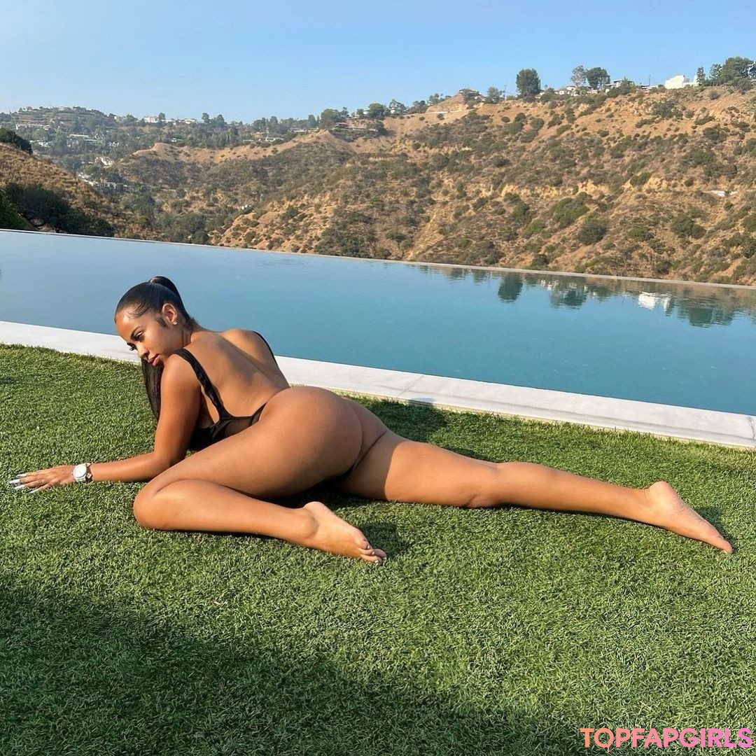 Photo nue de fuite OnlyFans de Yasmine Lopez #143