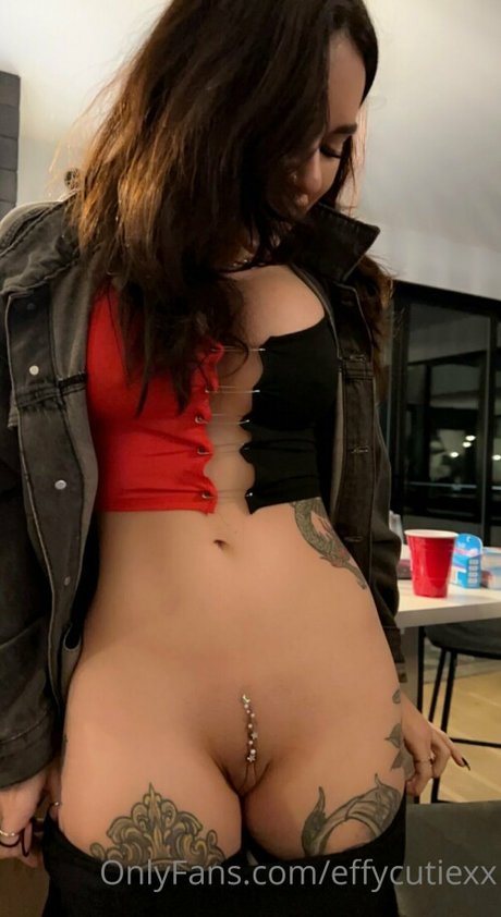 Photo nue de fuite OnlyFans de Effy Cutie
