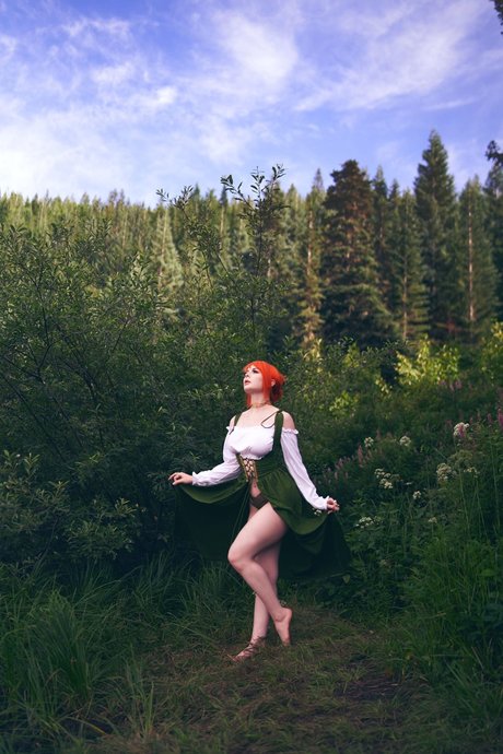 Jenna Lynn Meowri