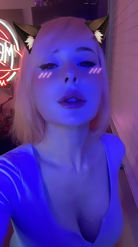 Jenna Lynn Meowri