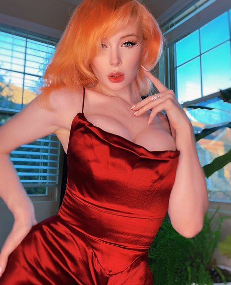 Jenna Lynn Meowri