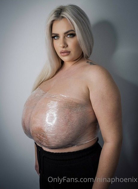 NinaPhoenix