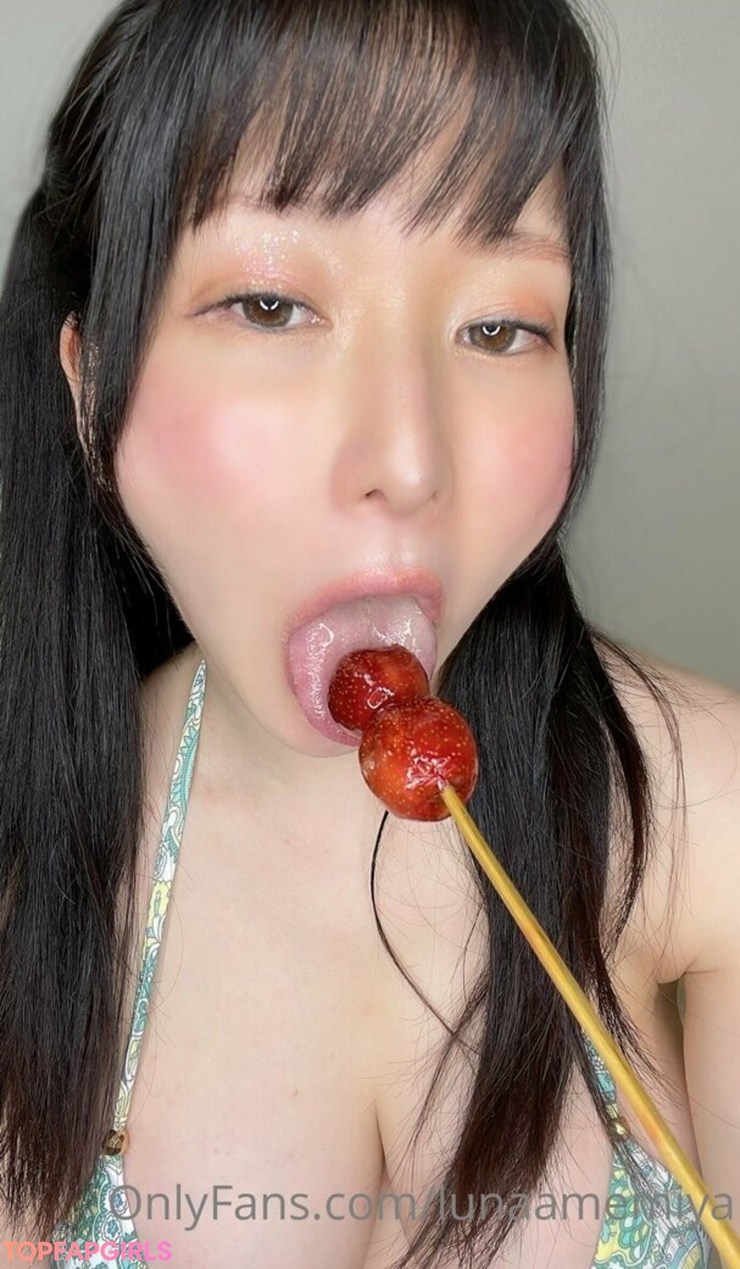Photo nue de fuite OnlyFans de Lunaamemiya #1058