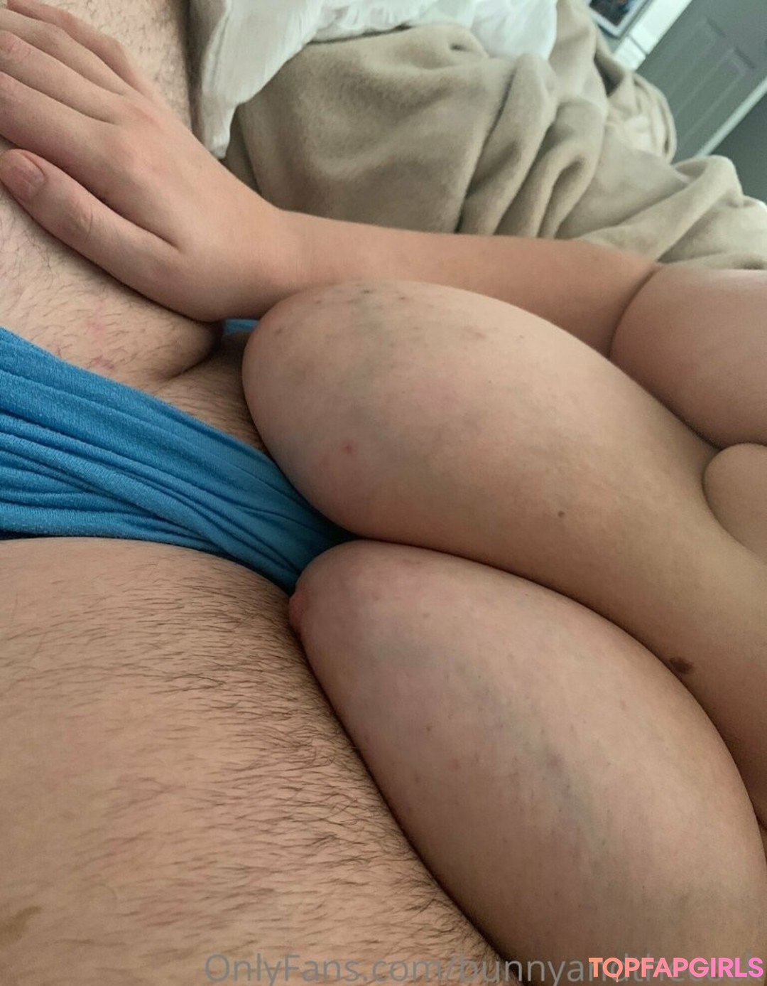 Photo nue de fuite OnlyFans de Bunny And The Cock #143