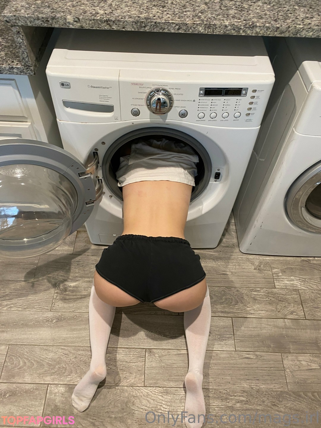 Photo nue de fuite OnlyFans de Omgcosplay #759