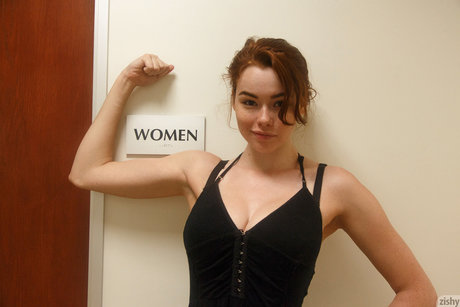 Sabrina Lynn