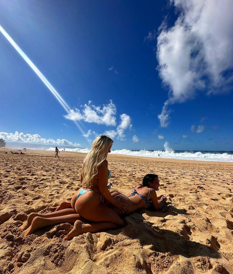 Tana Mongeau Photo nue de fuite OnlyFans de Tana Mongeau #161