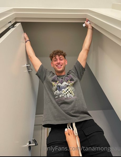 Tana Mongeau Photo nue de fuite OnlyFans de Tana Mongeau #19