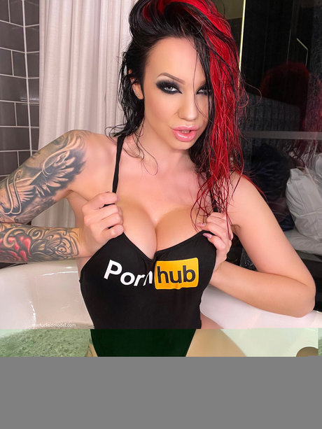 Starfucked