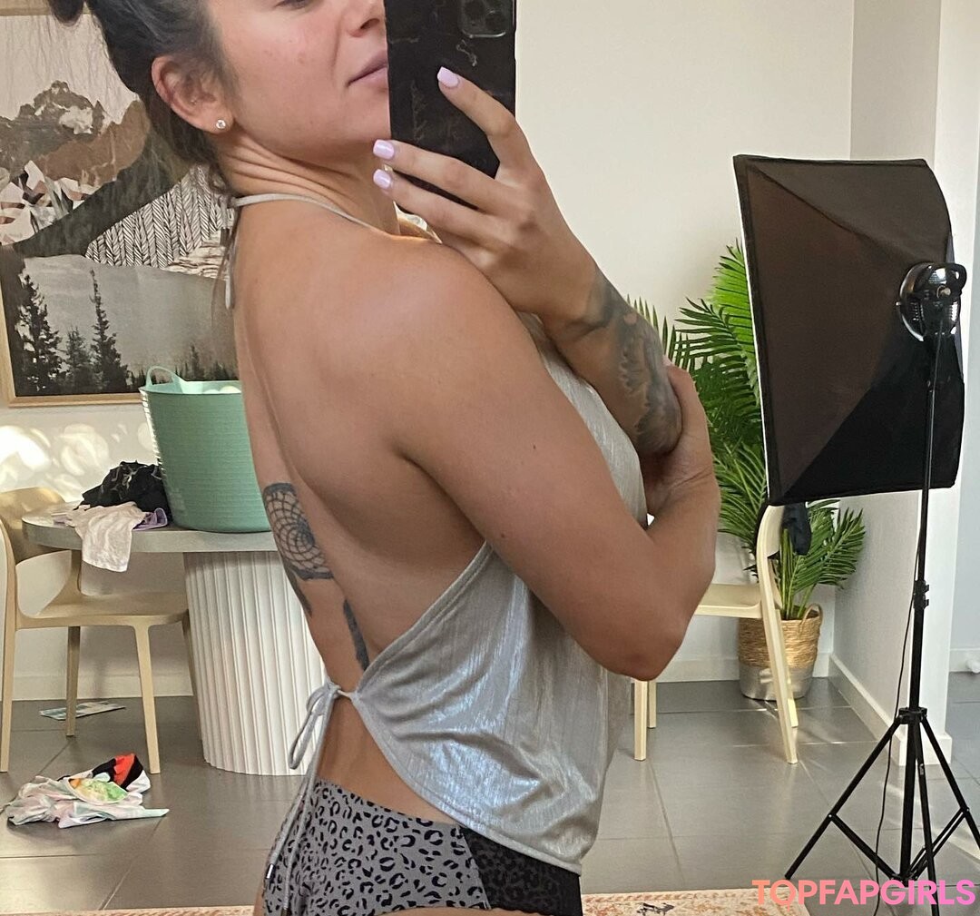 Photo nue de fuite OnlyFans de Biker Biddie #232