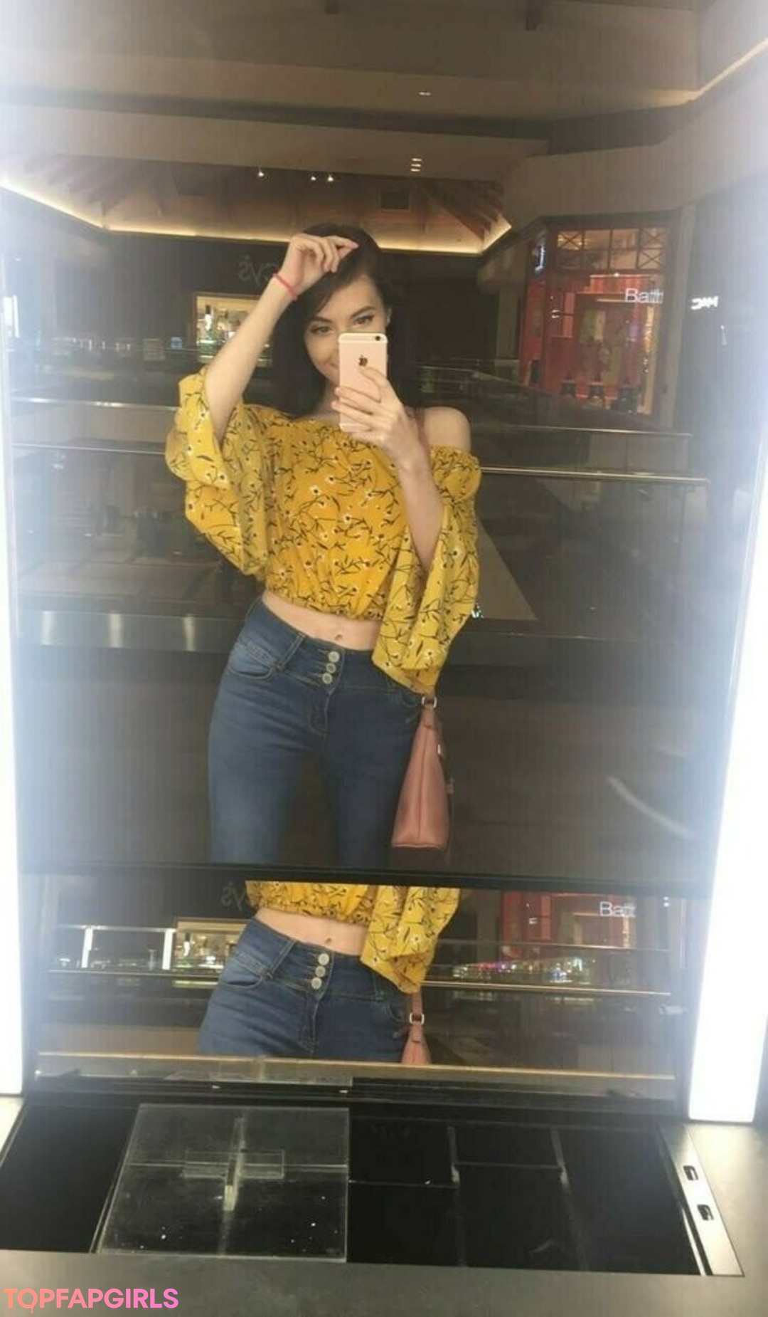 Photo nue de fuite OnlyFans de Elizabeth Reed #2469