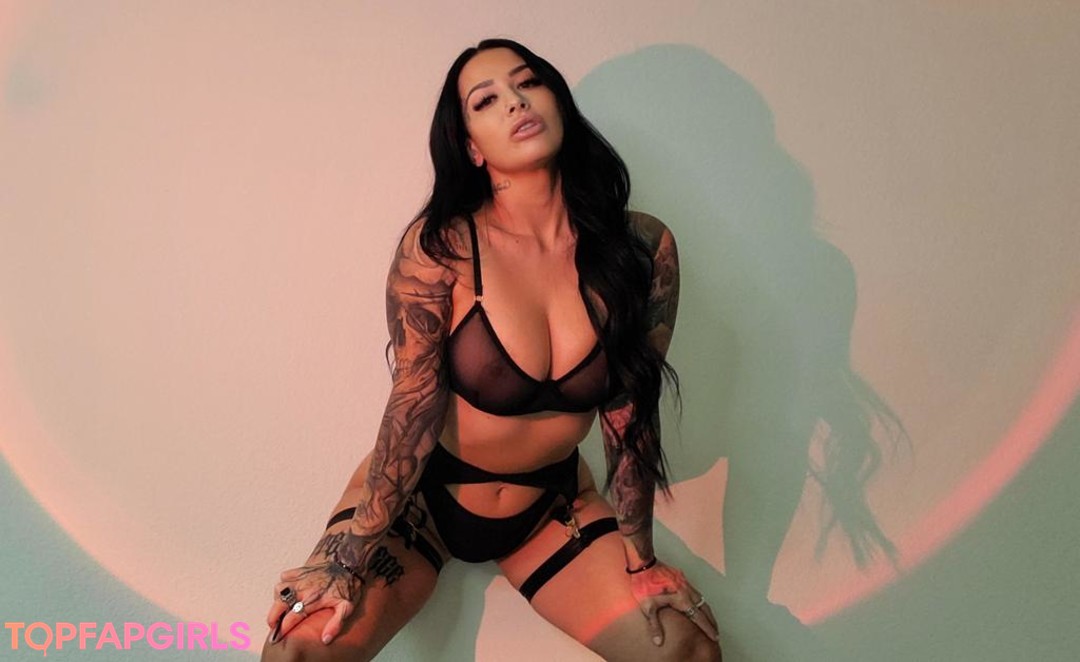 Photo nue de fuite OnlyFans de Katrina Jade #416