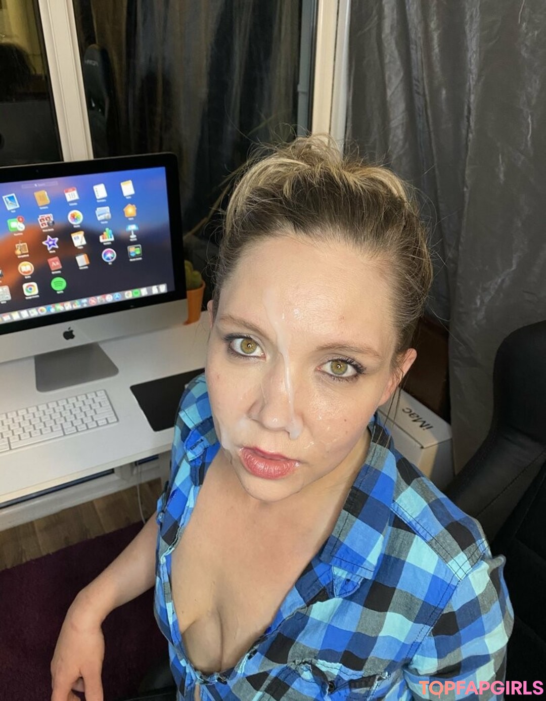 Photo nue de fuite OnlyFans de Isabella Lee #262