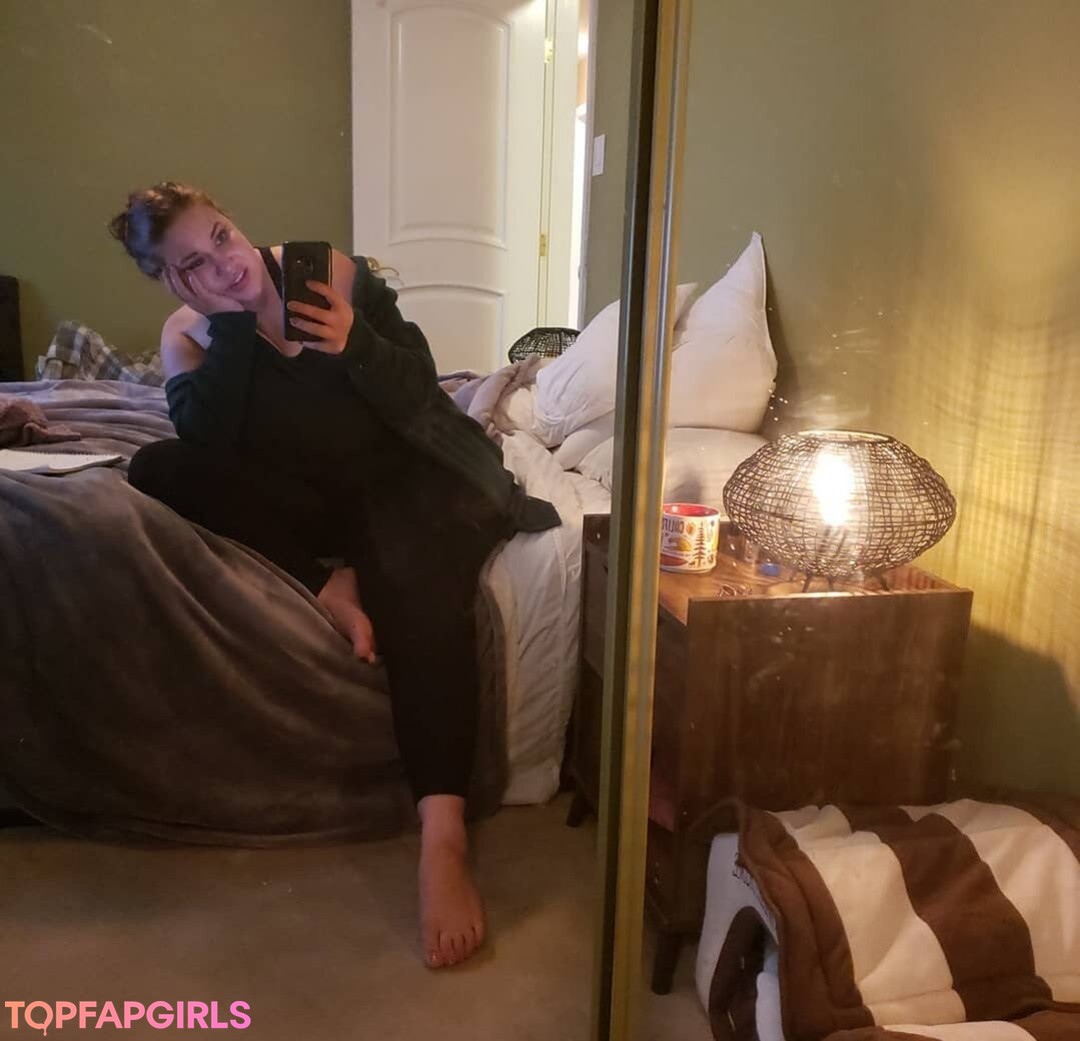 Photo nue de fuite OnlyFans de Mal Malloy #211