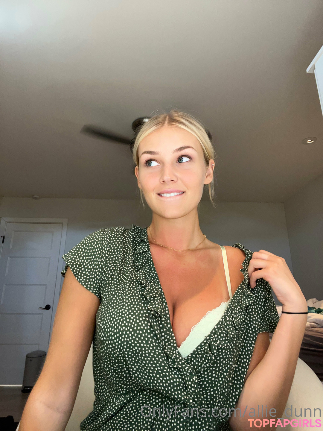 Photo nue de fuite OnlyFans de Alliedunn #896