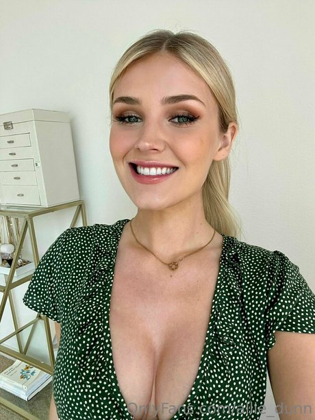 Allie_Dunn