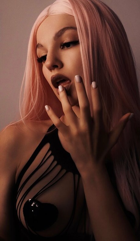 Photo nue de fuite OnlyFans de Soly Asmr