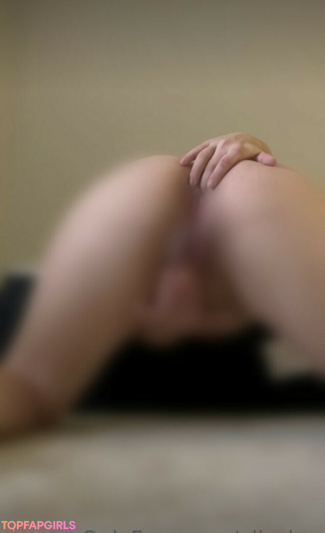Photo nue de fuite OnlyFans de Eliza Chau #230