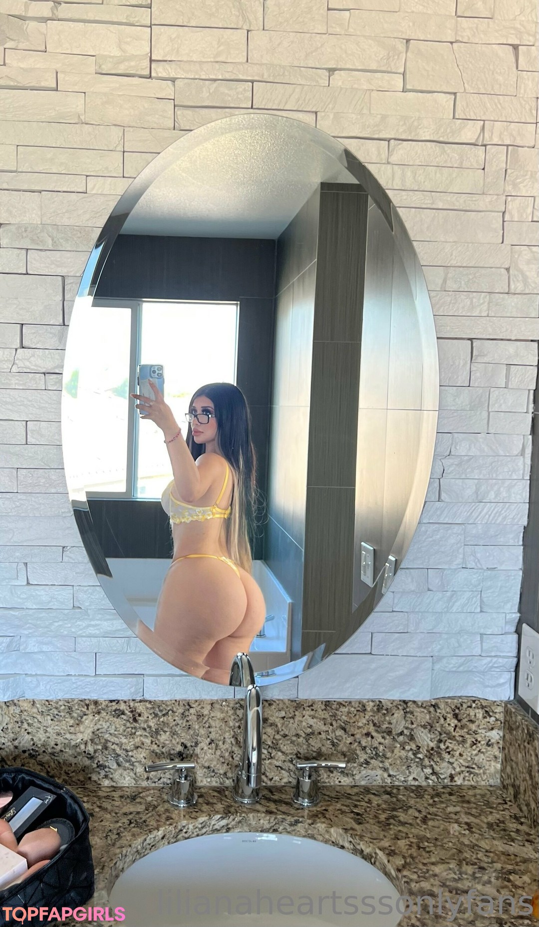 Photo nue de fuite OnlyFans de Lilianaheartsss #401