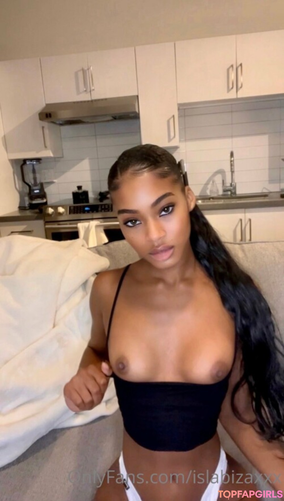 Photo nue de fuite OnlyFans de Isla Biza #21