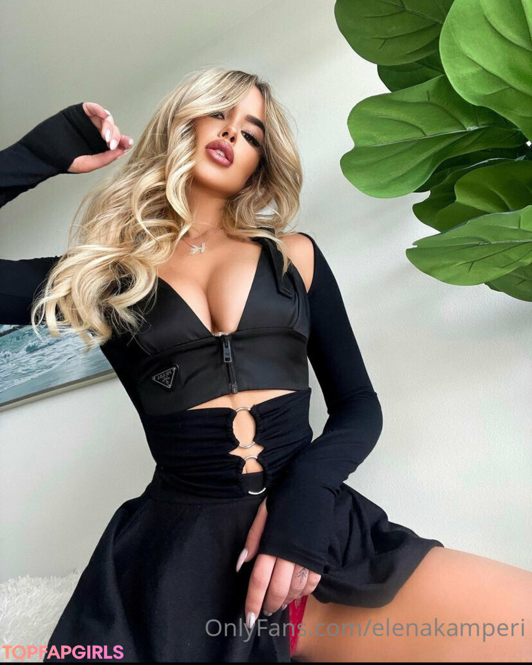 Photo nue de fuite OnlyFans de Elena Kamperi #253