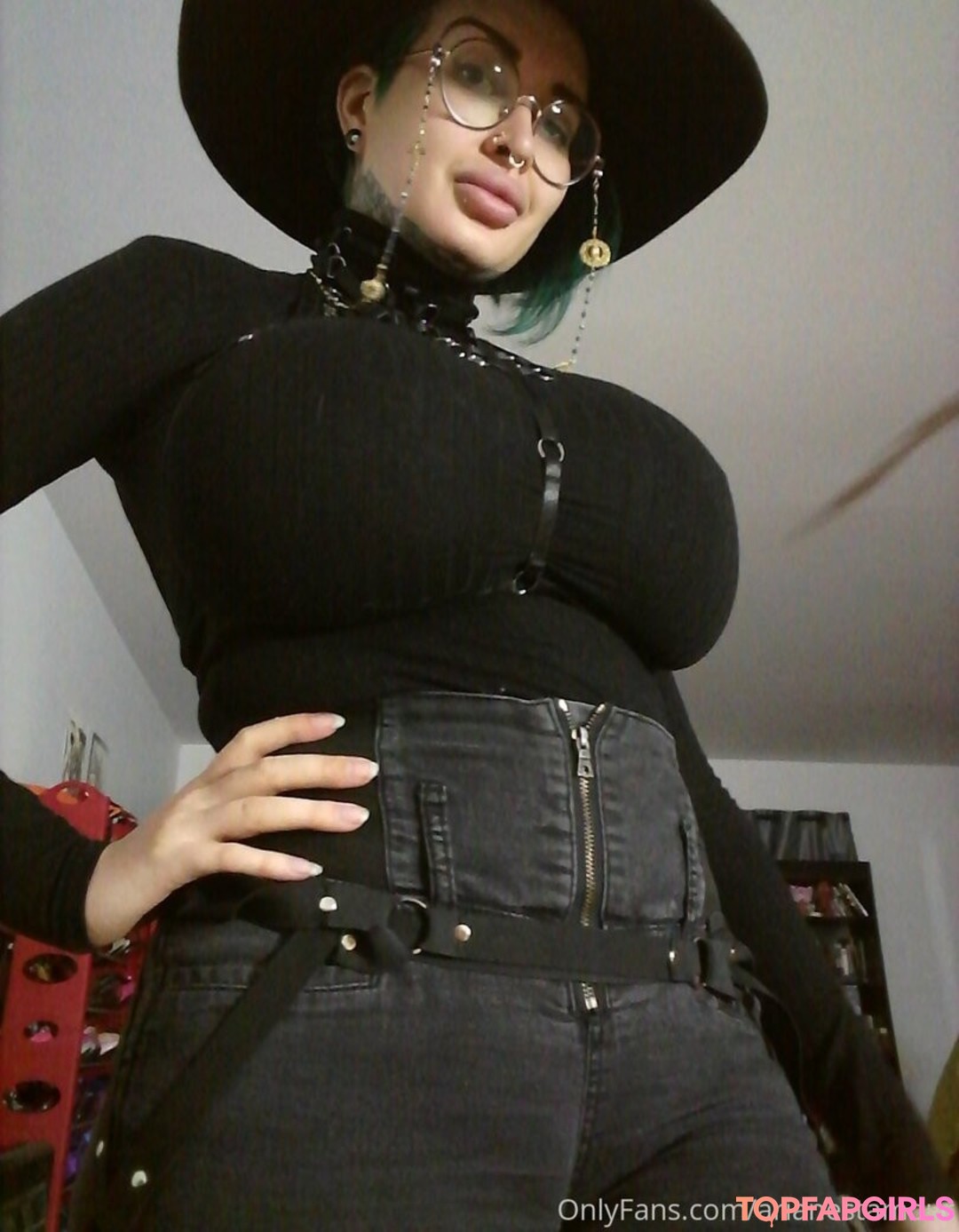 Photo nue de fuite OnlyFans de Ariane Saint Amour #1354