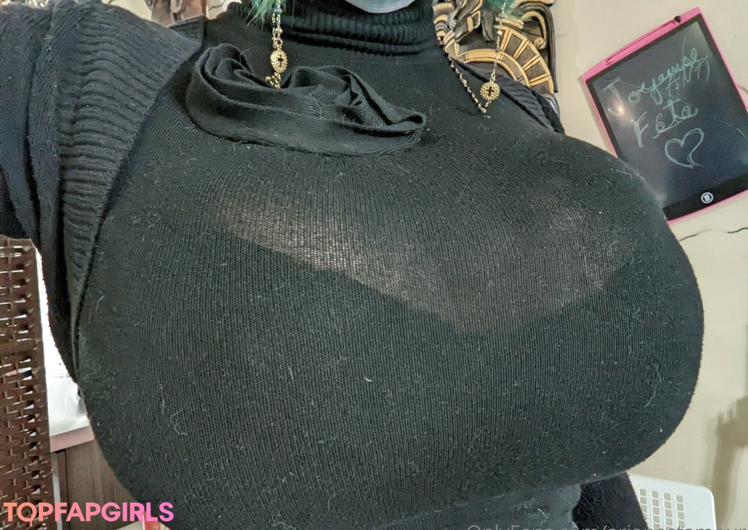 Photo nue de fuite OnlyFans de Ariane Saint Amour #1741