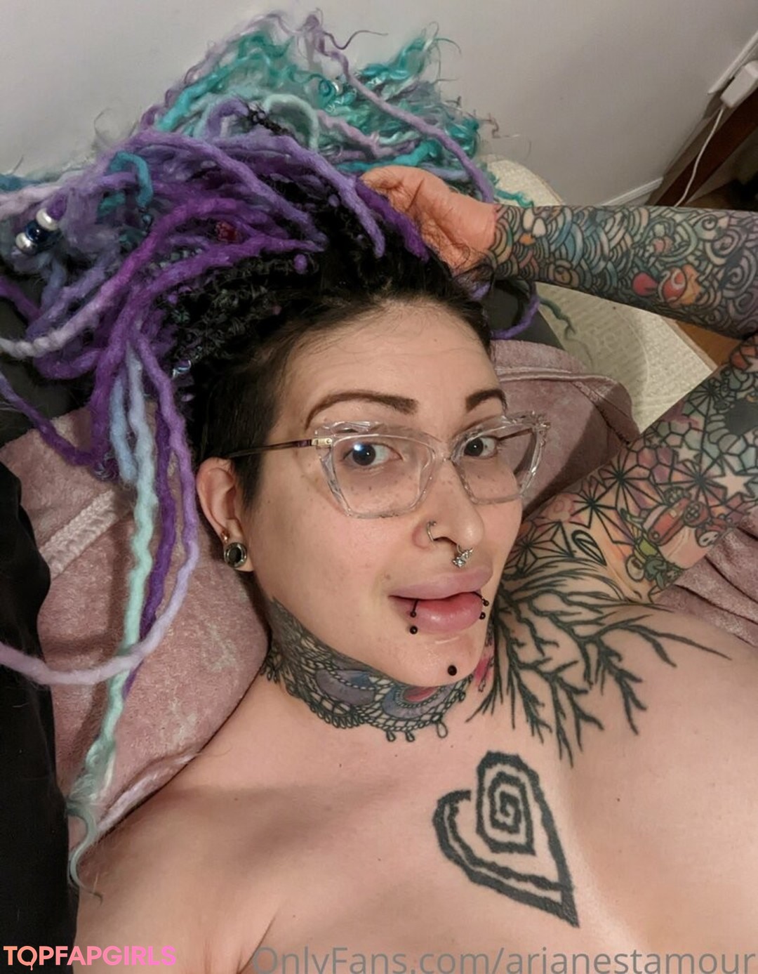 Photo nue de fuite OnlyFans de Ariane Saint Amour #2133