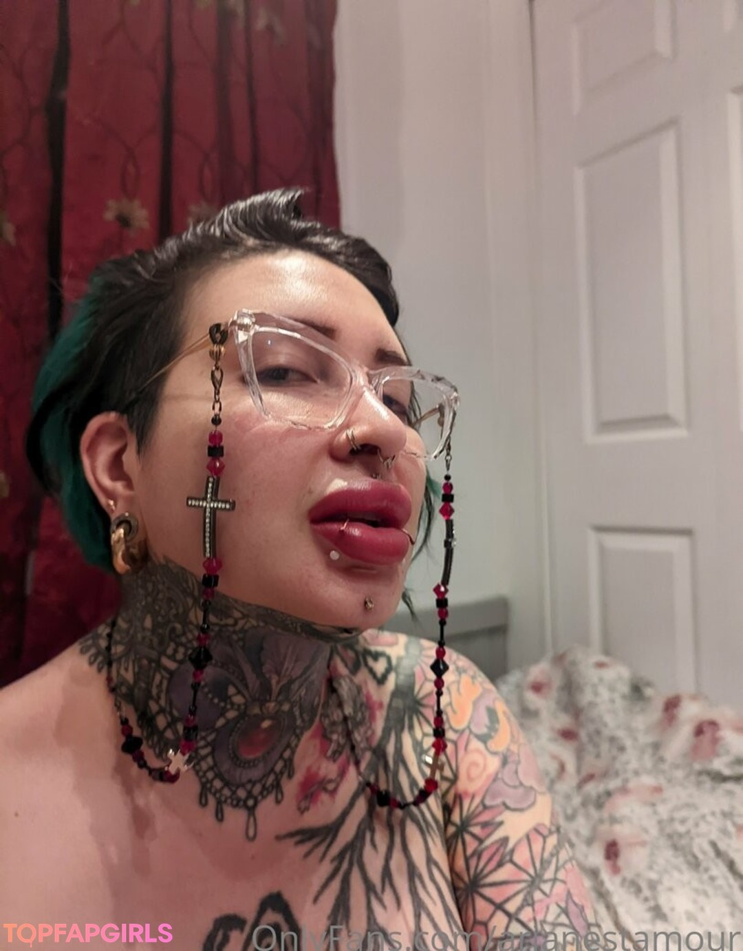 Photo nue de fuite OnlyFans de Ariane Saint Amour #2211