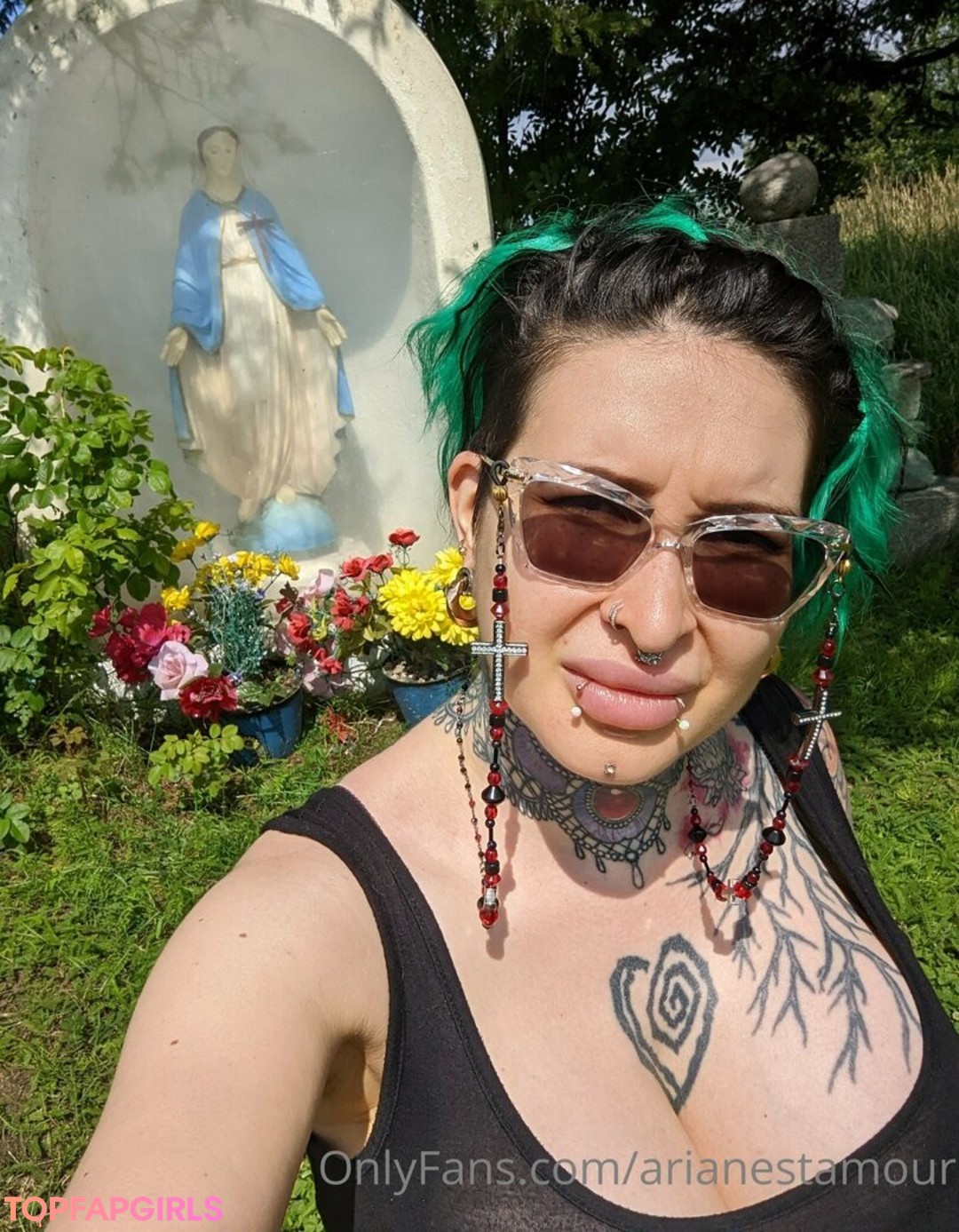Photo nue de fuite OnlyFans de Ariane Saint Amour #2231
