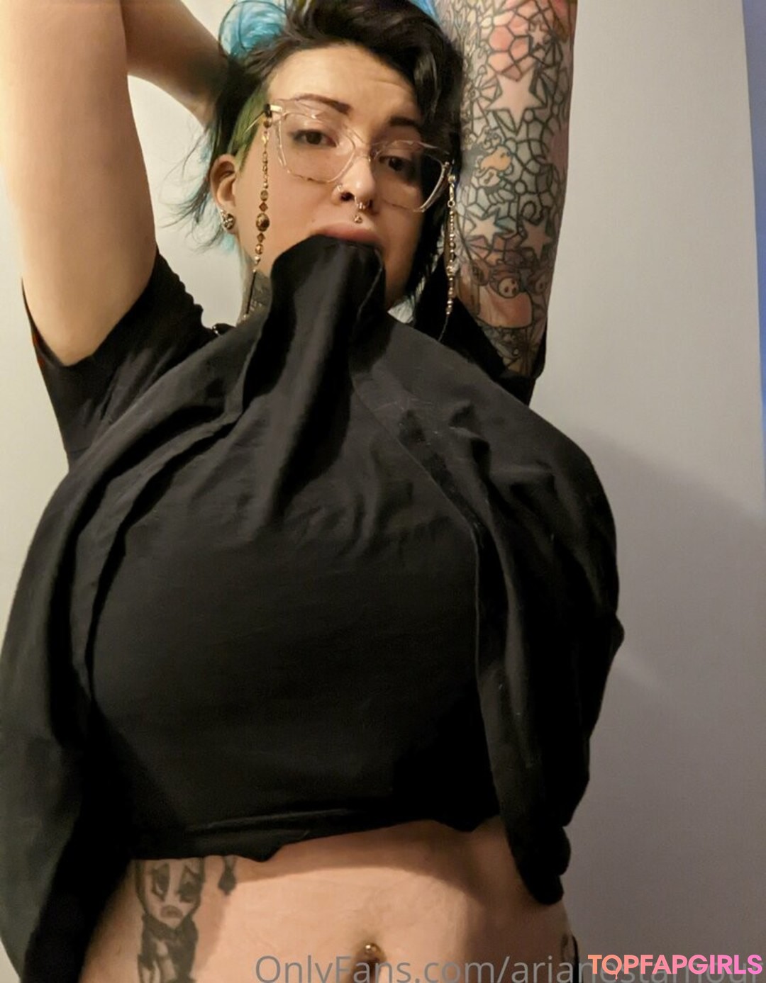 Photo nue de fuite OnlyFans de Ariane Saint Amour #2384