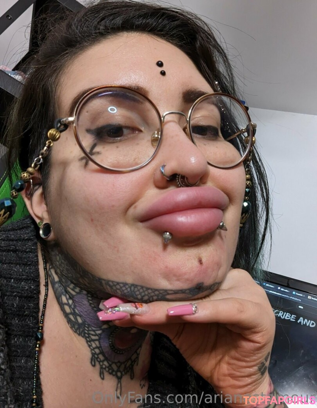 Photo nue de fuite OnlyFans de Ariane Saint Amour #2875