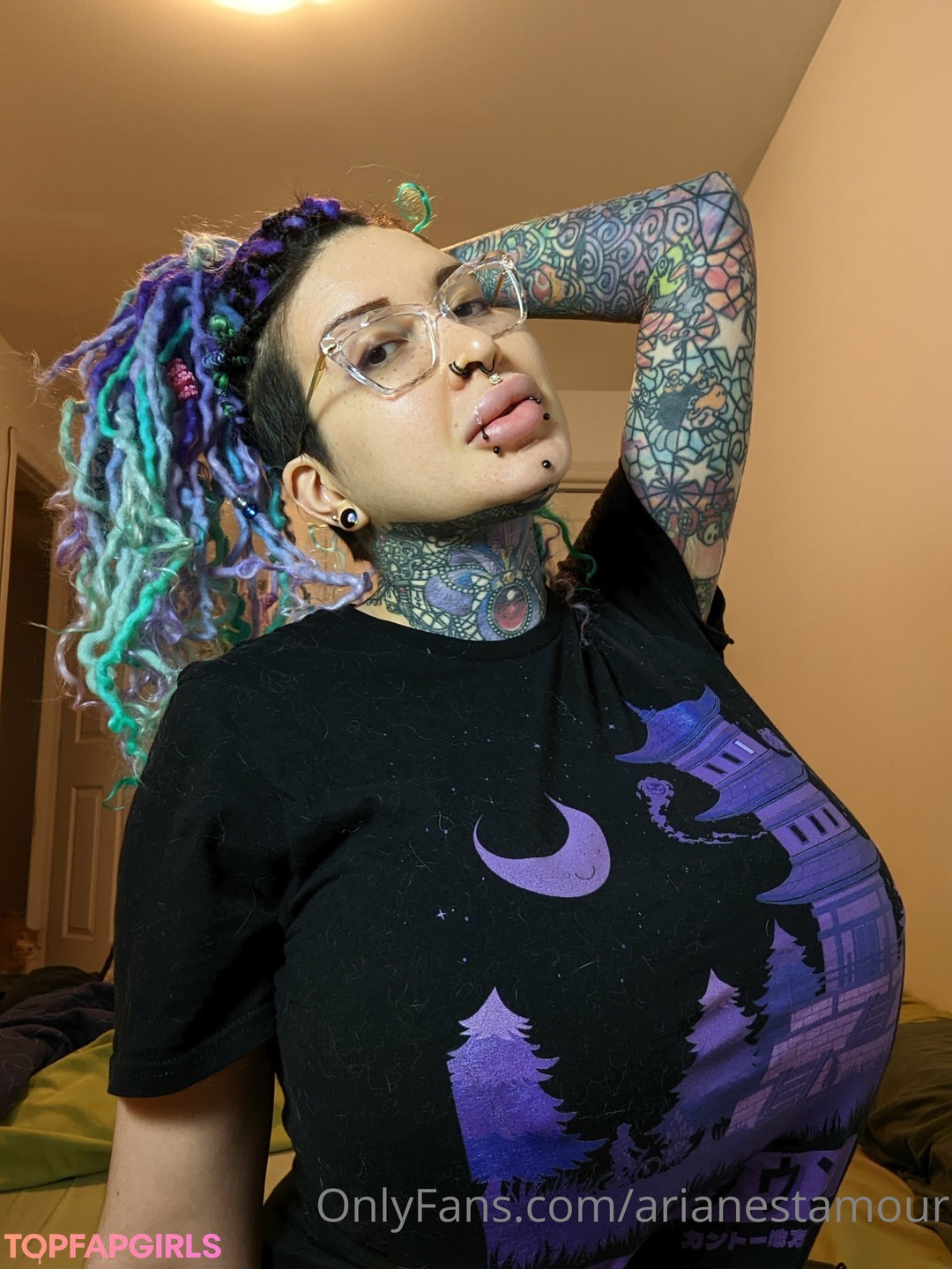 Photo nue de fuite OnlyFans de Ariane Saint Amour #614