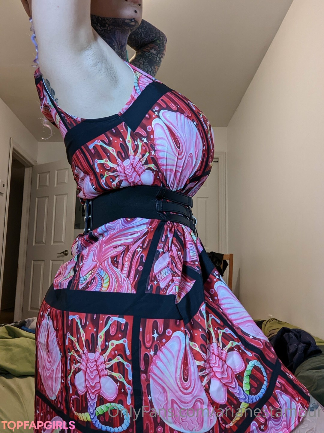 Photo nue de fuite OnlyFans de Ariane Saint Amour #823
