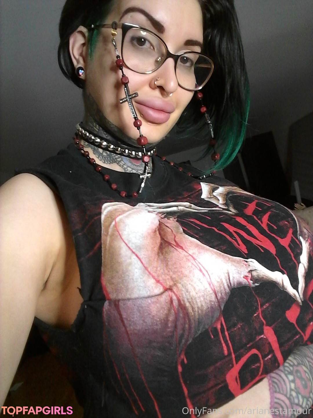 Photo nue de fuite OnlyFans de Ariane Saint Amour #326