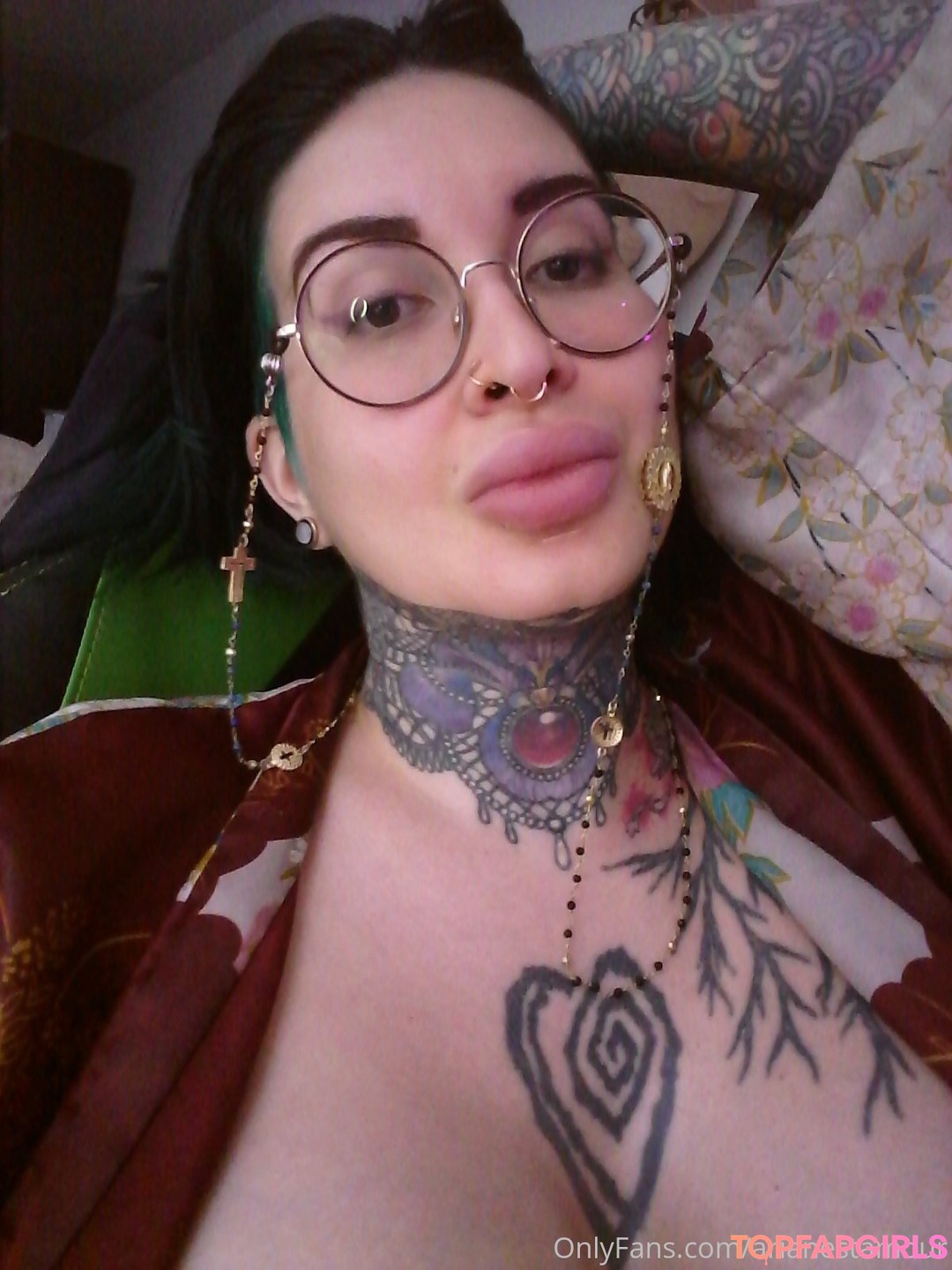 Photo nue de fuite OnlyFans de Ariane Saint Amour #400