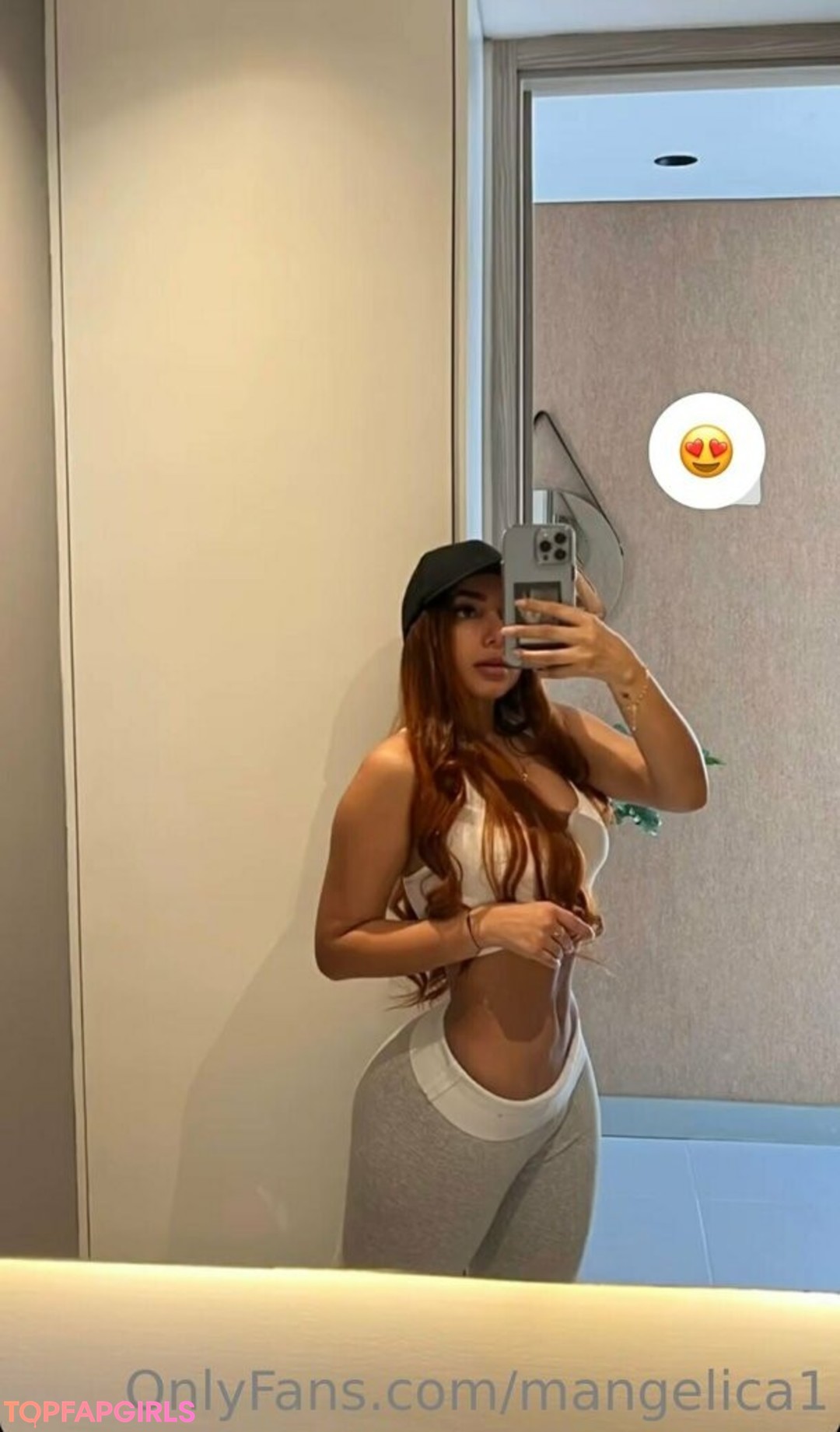 Photo nue de fuite OnlyFans de Cute Molly18 #46